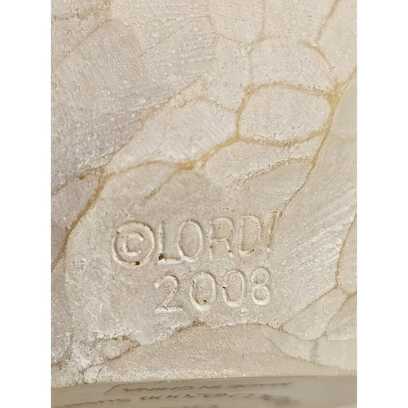 Willow Tree "Truly Golden" 5 Inch Figurine by Demdaco 2008 Susan Lordi - Picture 5 of 7